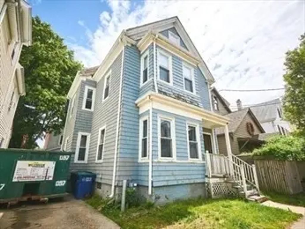 12 Perry St, Somerville