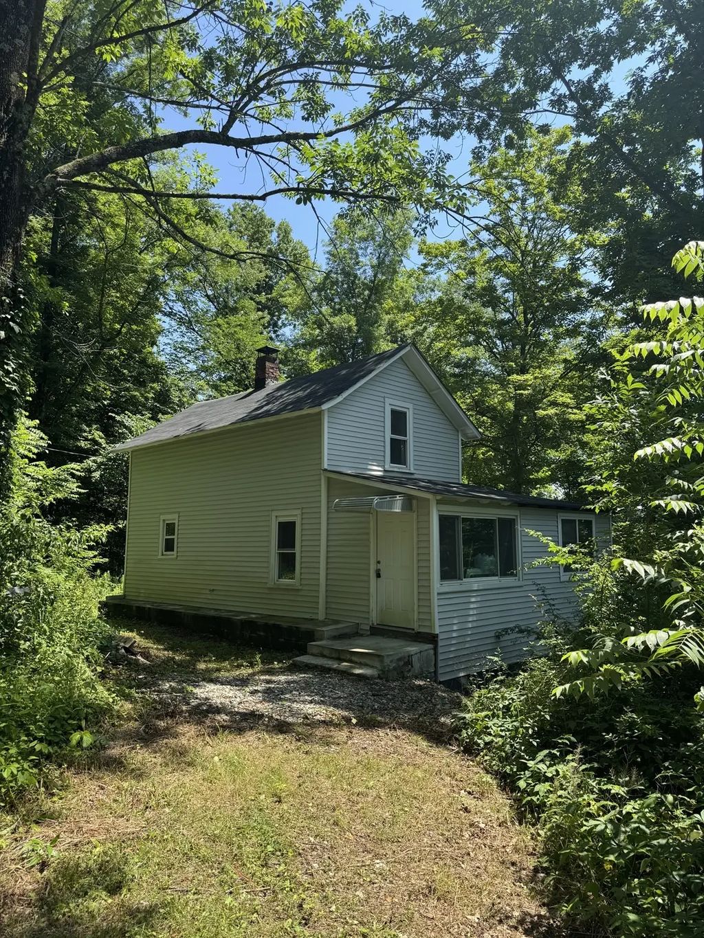 19 Goss Hill Rd, Huntington