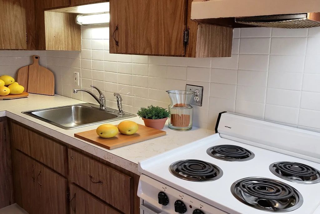 924 Beacon Street #6, Boston