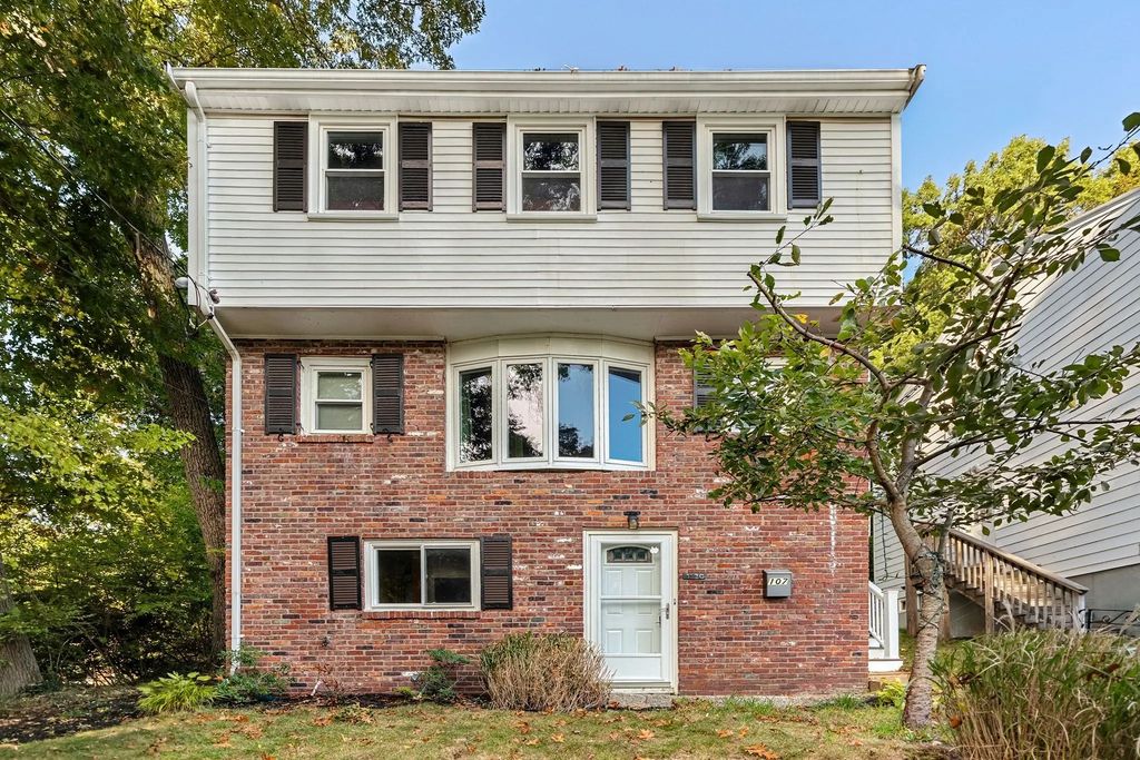 107 Glenellen, Boston