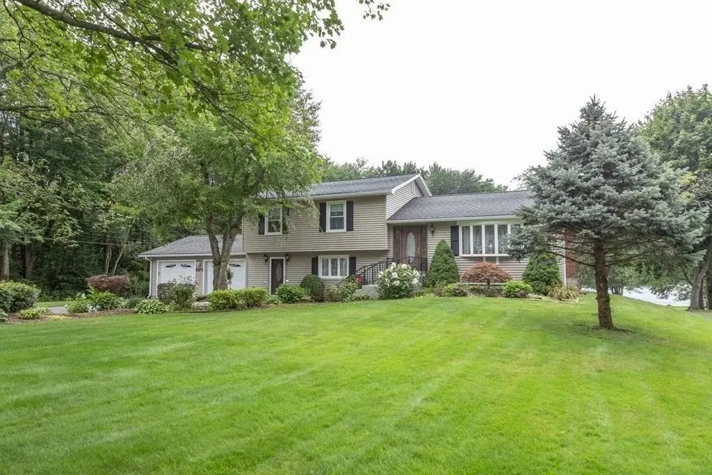 1373 Center St, Ludlow