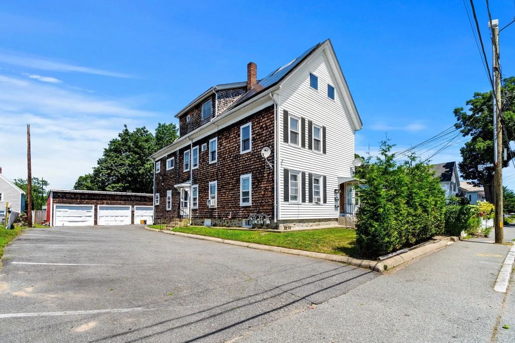 34 Provost St, Brockton