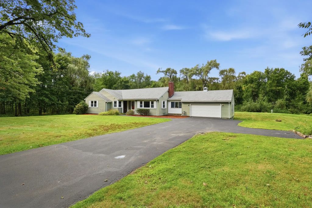 501 Newtown Road, Littleton