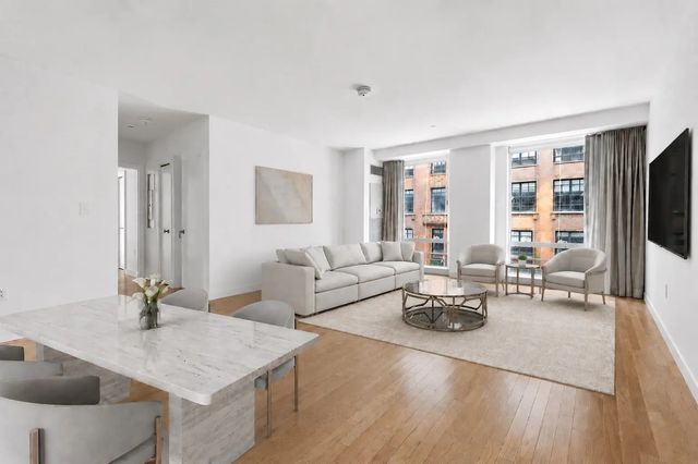 80 Broad Street #302, Boston