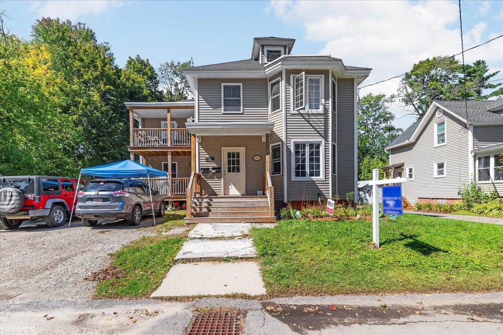 20 Mechanic St, Winchendon