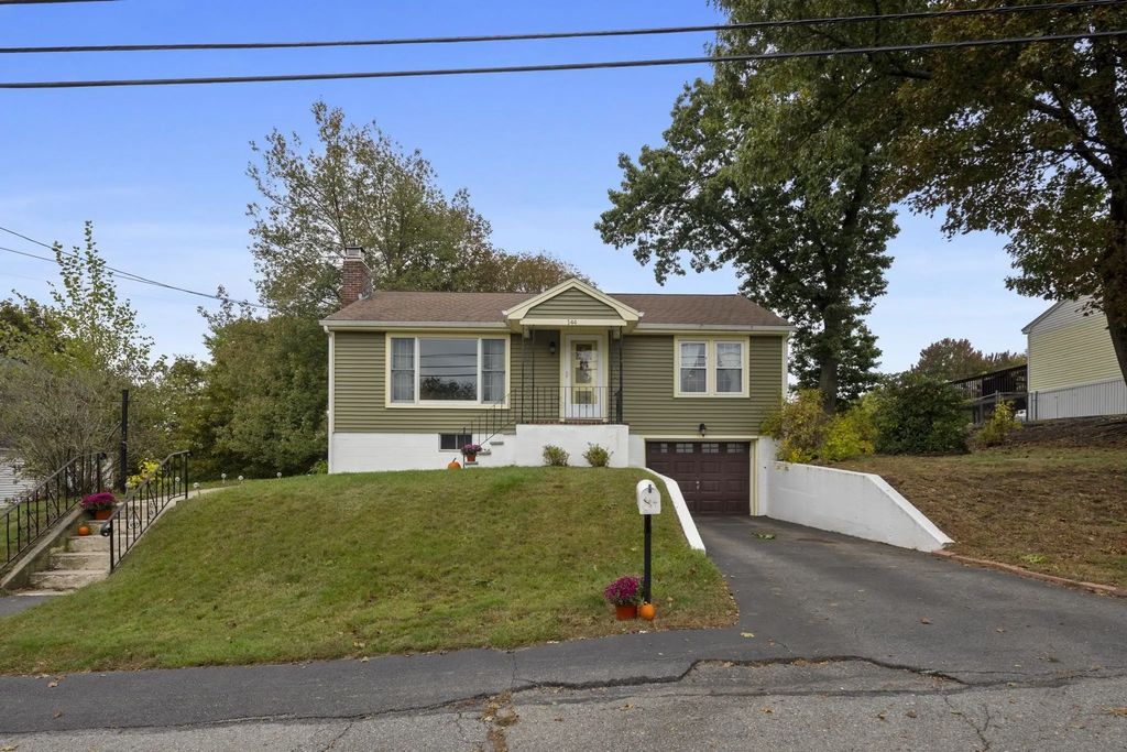 144 Fox Street, Lowell