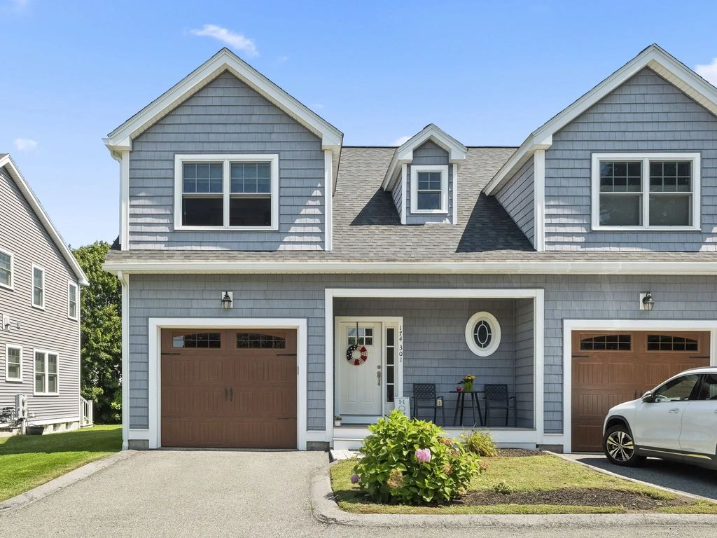 174 Pine St #301, Danvers