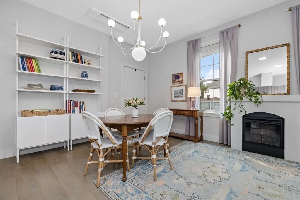 24 Rush St #c, Somerville