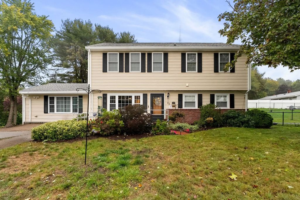 43 Randolph Ave, Brockton