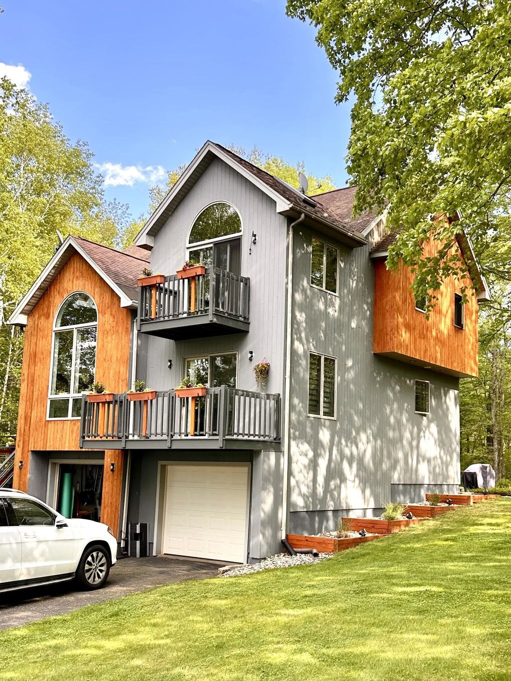 14 Laurel Ridge Dr, Belchertown