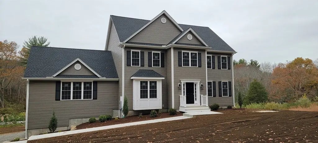 465 Lincoln St, Walpole