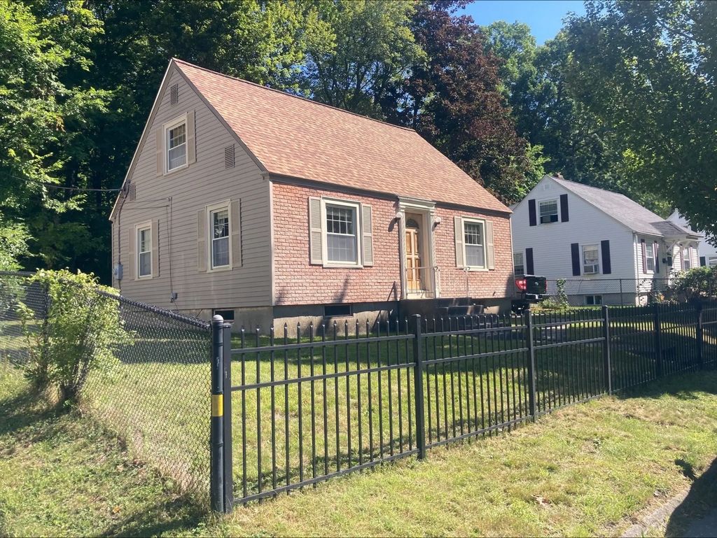 17 Clive St, Worcester