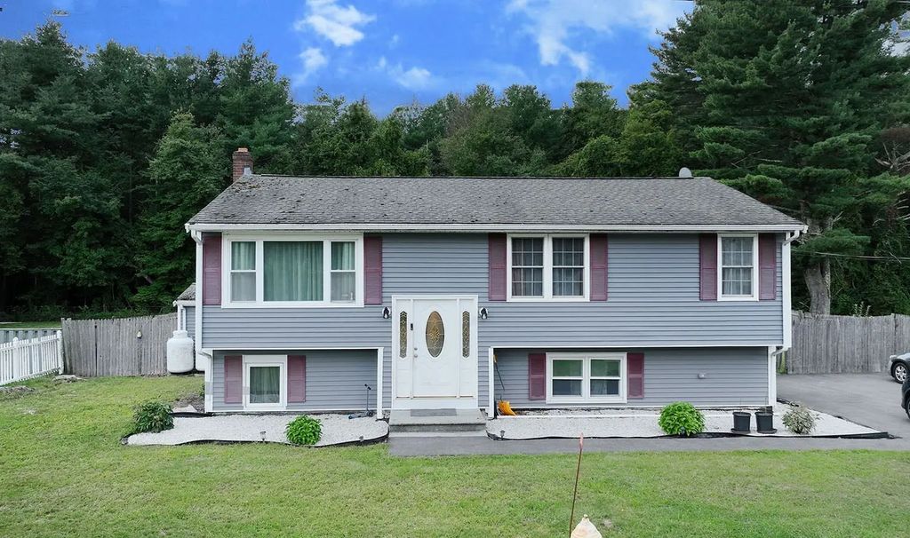 146 Fremont St, Taunton