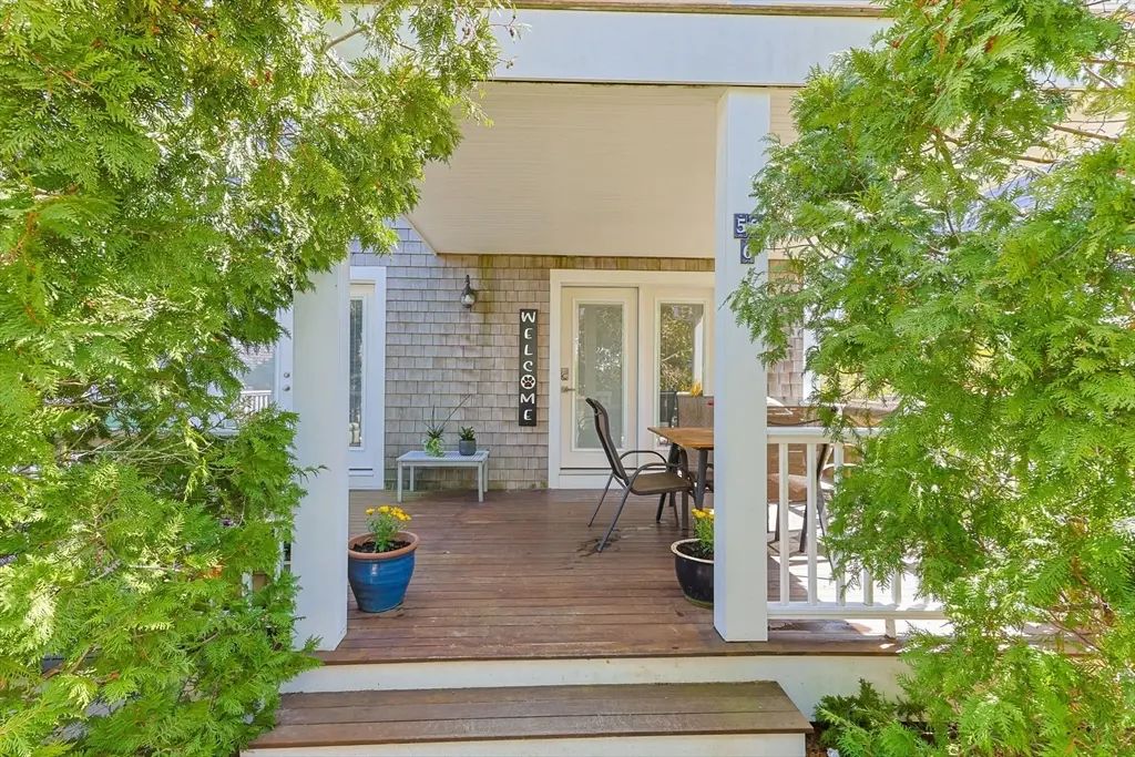 52 Harry Kemp Way #6, Provincetown