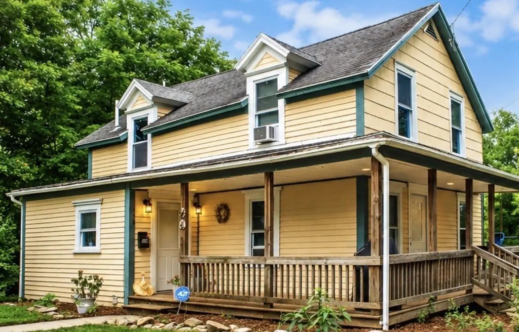138 Charlton St, Southbridge