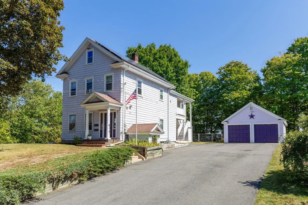 20-22 Randall Ave, Weymouth