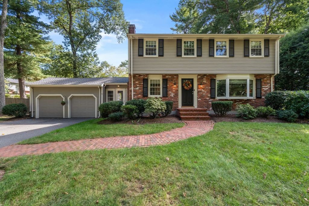 67 Pine Street, Medfield