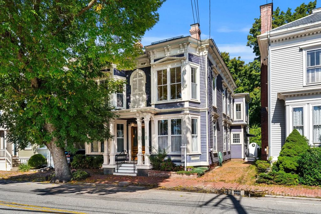 154 High St, Newburyport