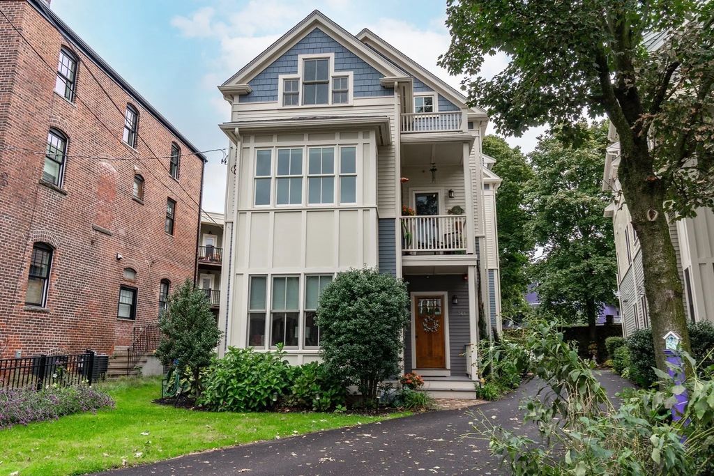 16a Meehan #2, Boston
