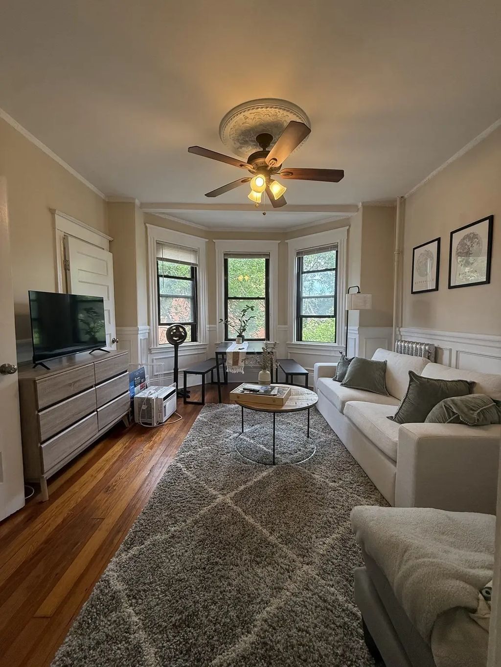 552 Tremont St #4, Boston