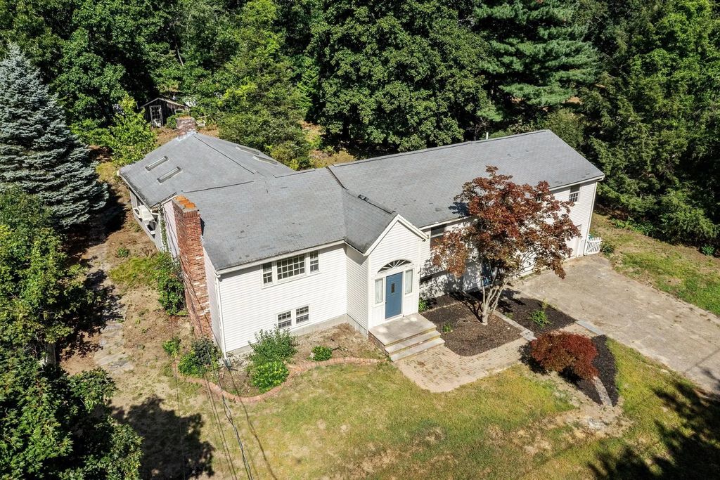 30 Shagbark Rd, Concord