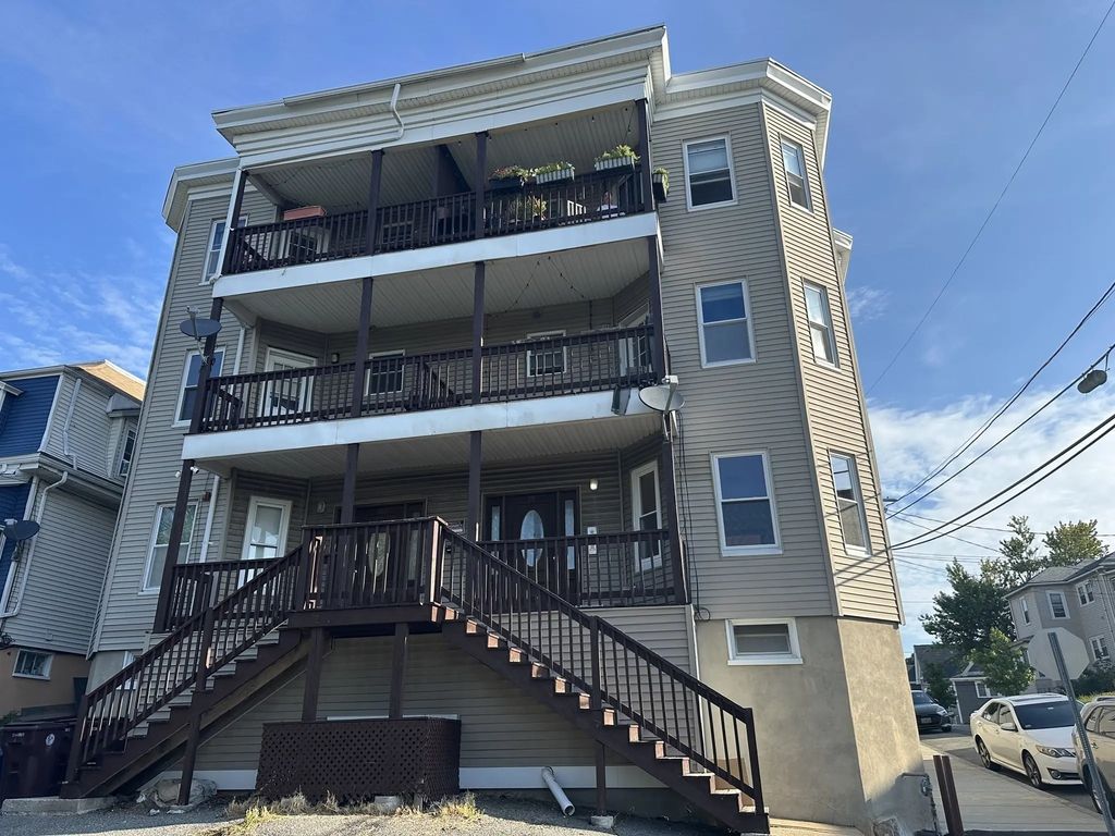 99 Pearl Ave #1, Revere