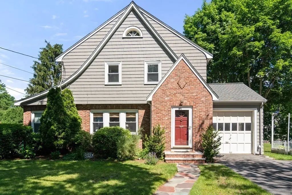 11 Hallron Rd #11, Newton