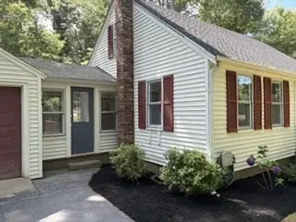 83 Woodridge Rd, Duxbury