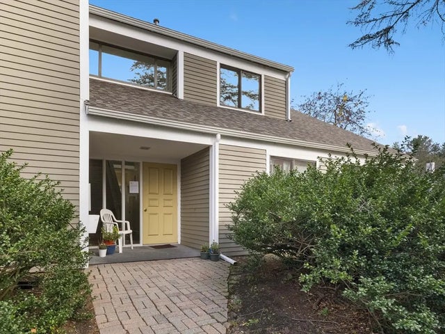 18 Concord Greene #6, Concord