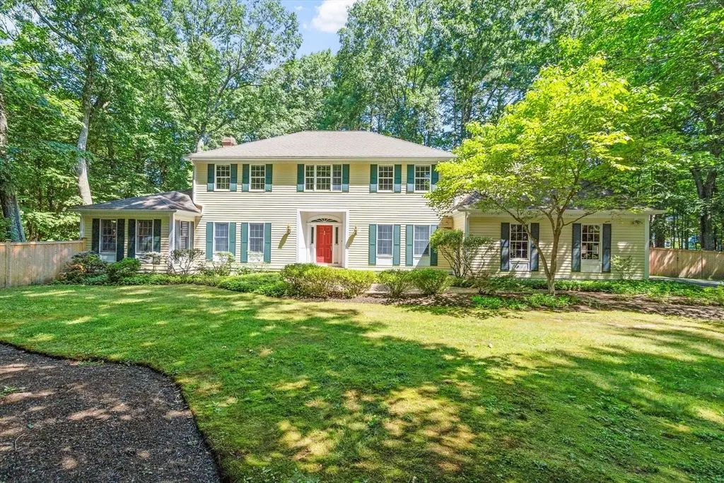 10 Wingate Ln, Acton