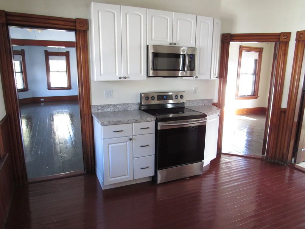 55 Bond St #2, Gardner