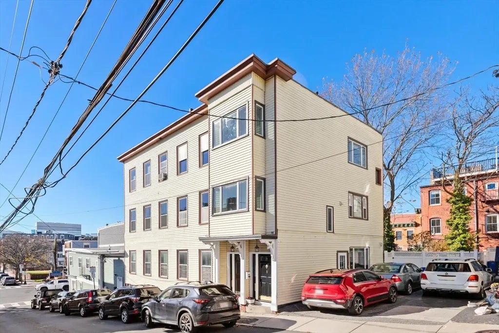 6-8 School Street, Boston