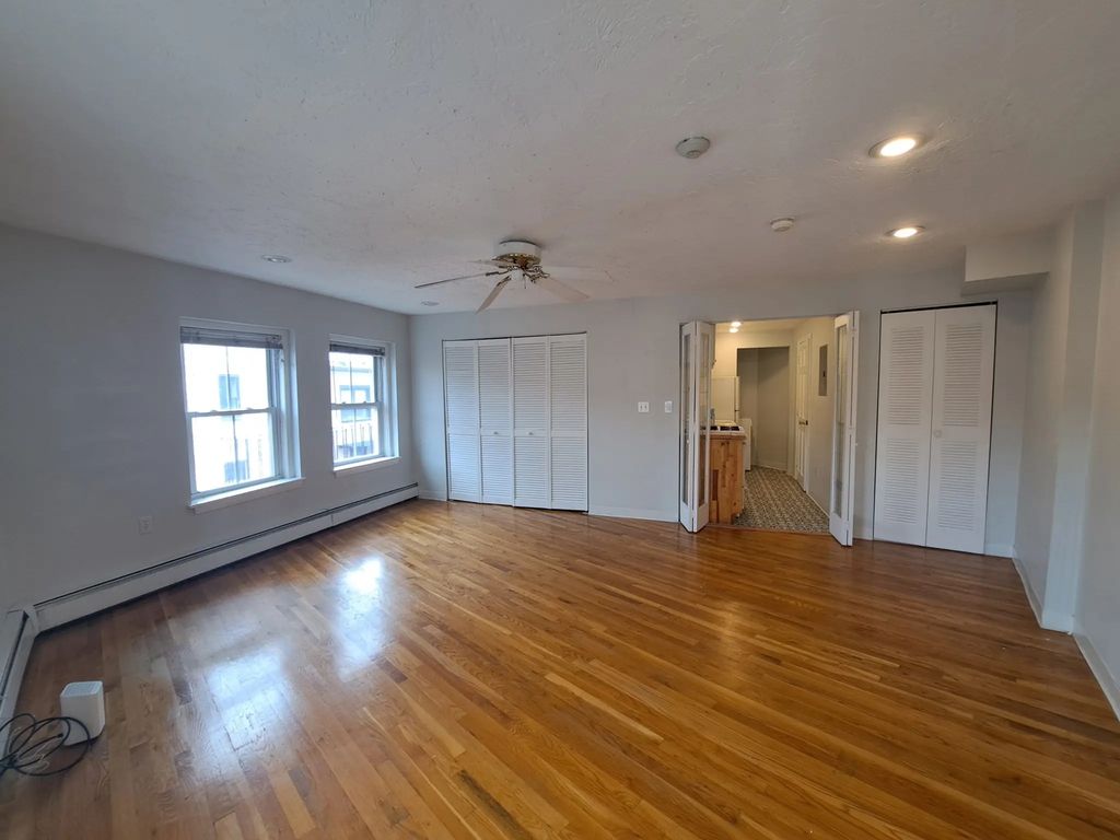 21 Moon Street #11, Boston