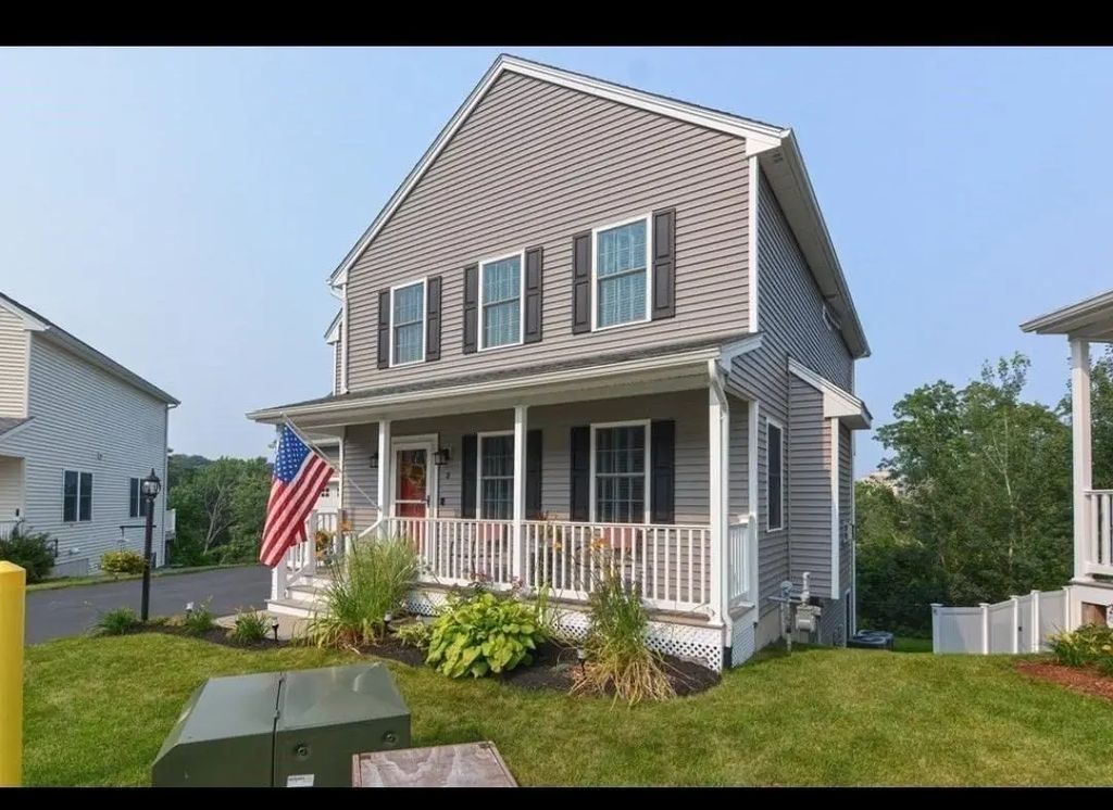 8 Sourwood Circle, Worcester