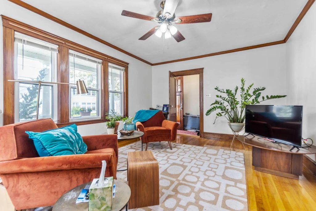 159 Palmer Street #159, Arlington