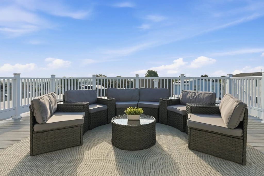 59 Larkin St #2, Revere