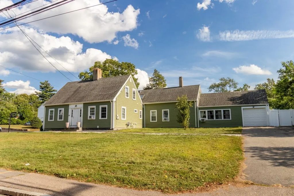 1070 Liberty St, Braintree