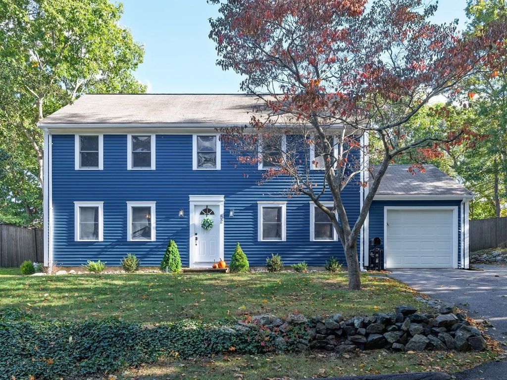 52 Cranch St, Weymouth