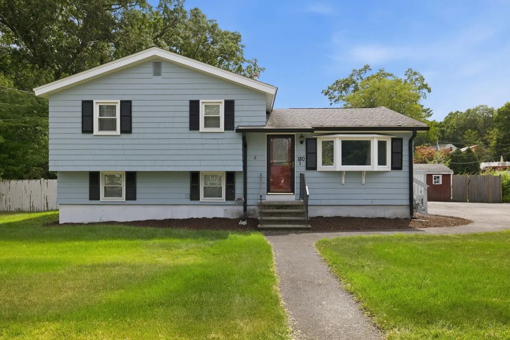 180 River St, Billerica