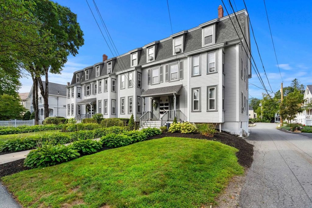 12 Maple Ave #3, Andover