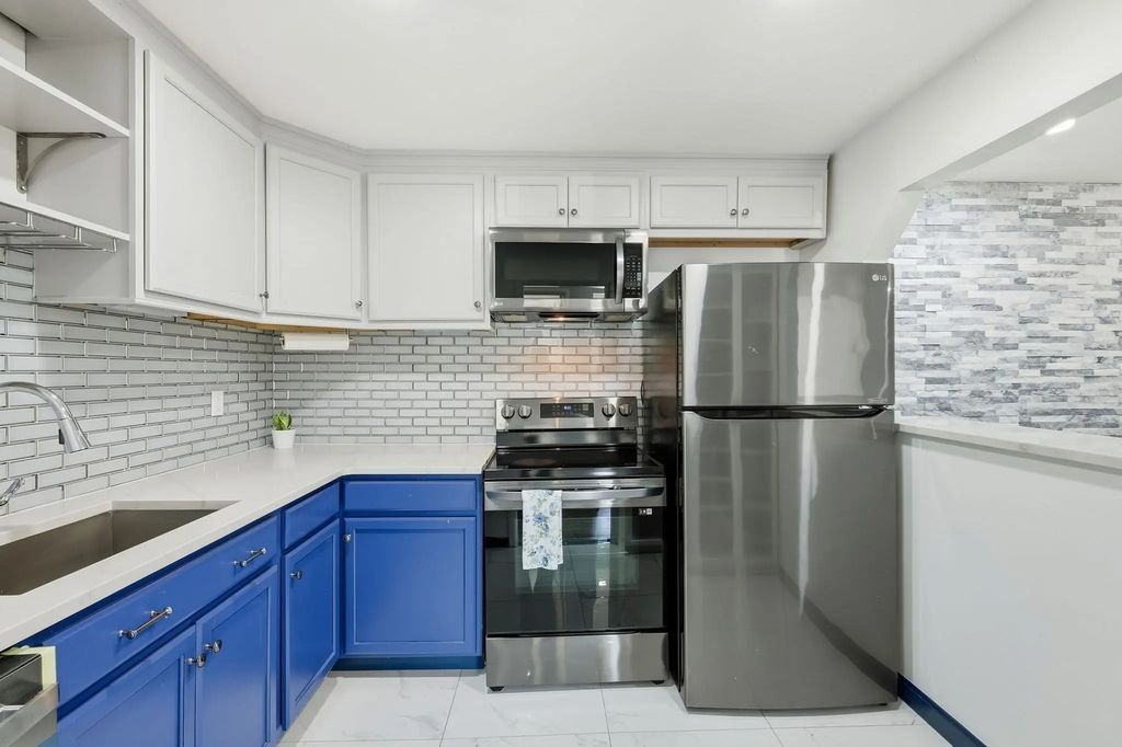 9 Weld St #31, Framingham