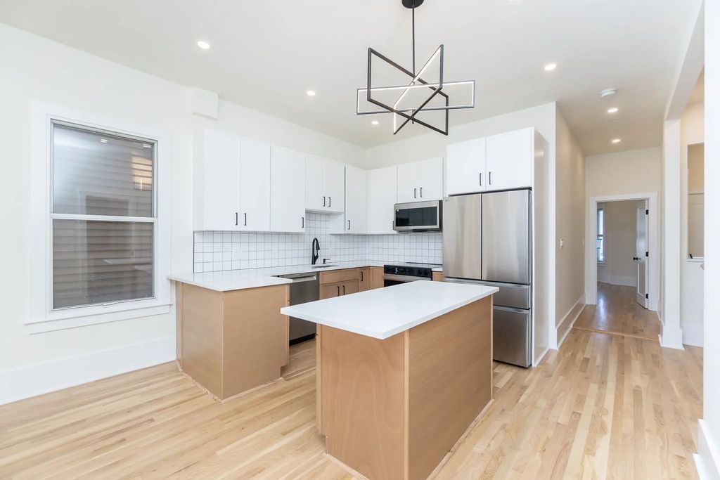 219 Trenton St #a, Boston