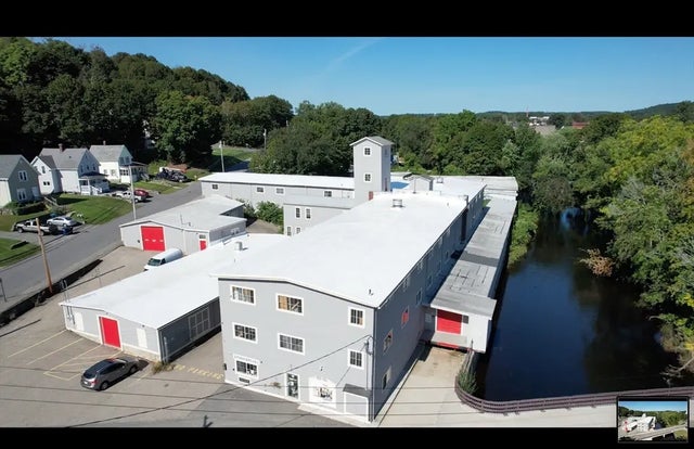 49,46-50 Houghton Street, Hudson