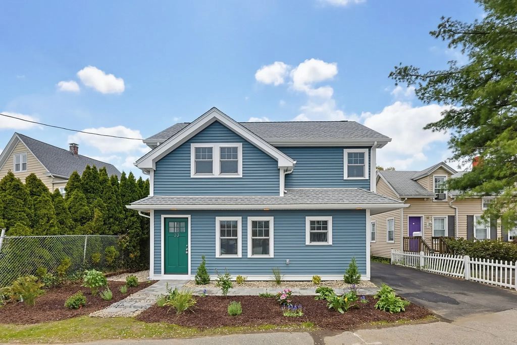 33 Jefferson, East Providence