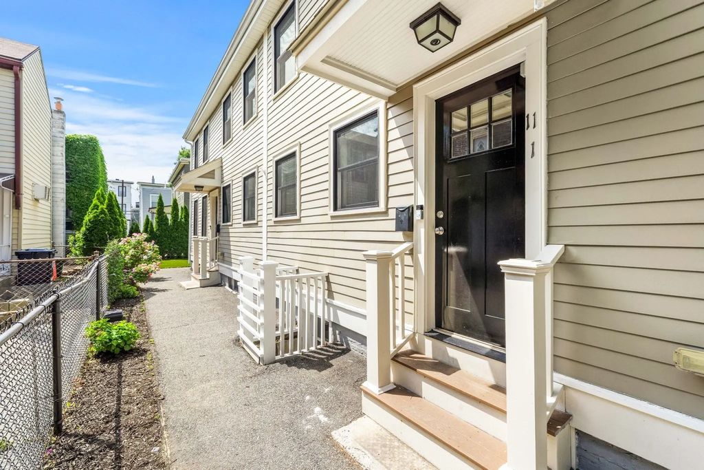 11 8th #1, Cambridge