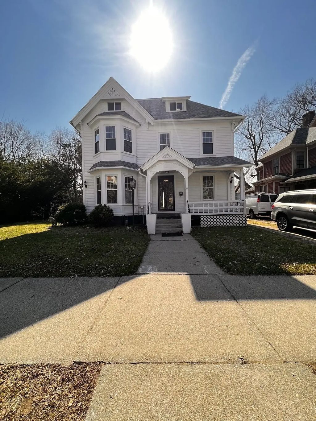 186 Buckingham St., Springfield