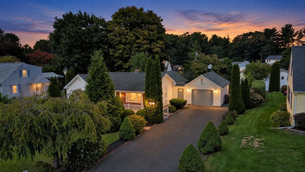 23 Briarwood Pl, Westfield