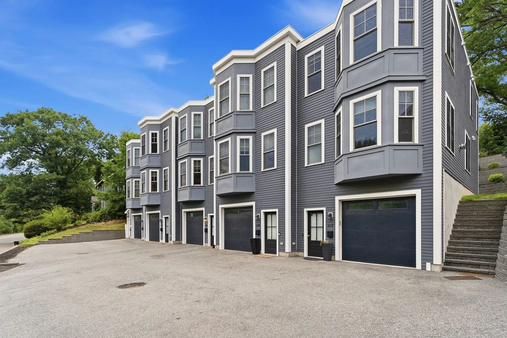 577 Baker St #581, Boston