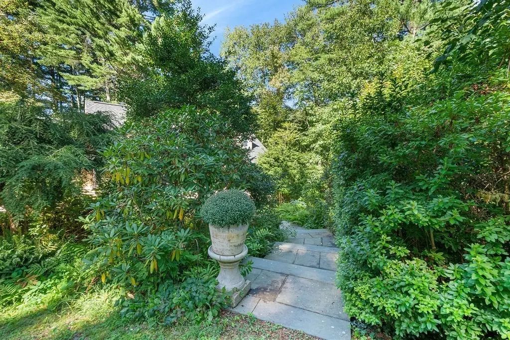 16 French Rd, Sudbury
