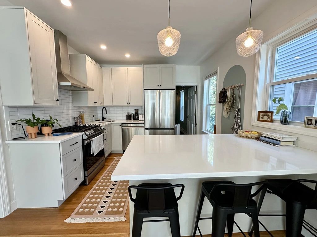 6 Haverford St #2, Boston